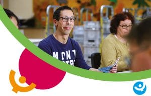 Deux personnes en insertion professionnelle